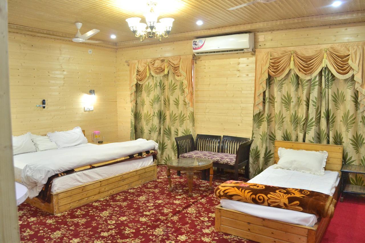 Hotel Grg Residency Srīnagar Esterno foto