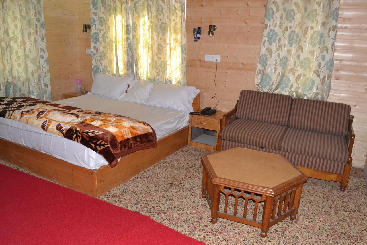 Hotel Grg Residency Srīnagar Esterno foto